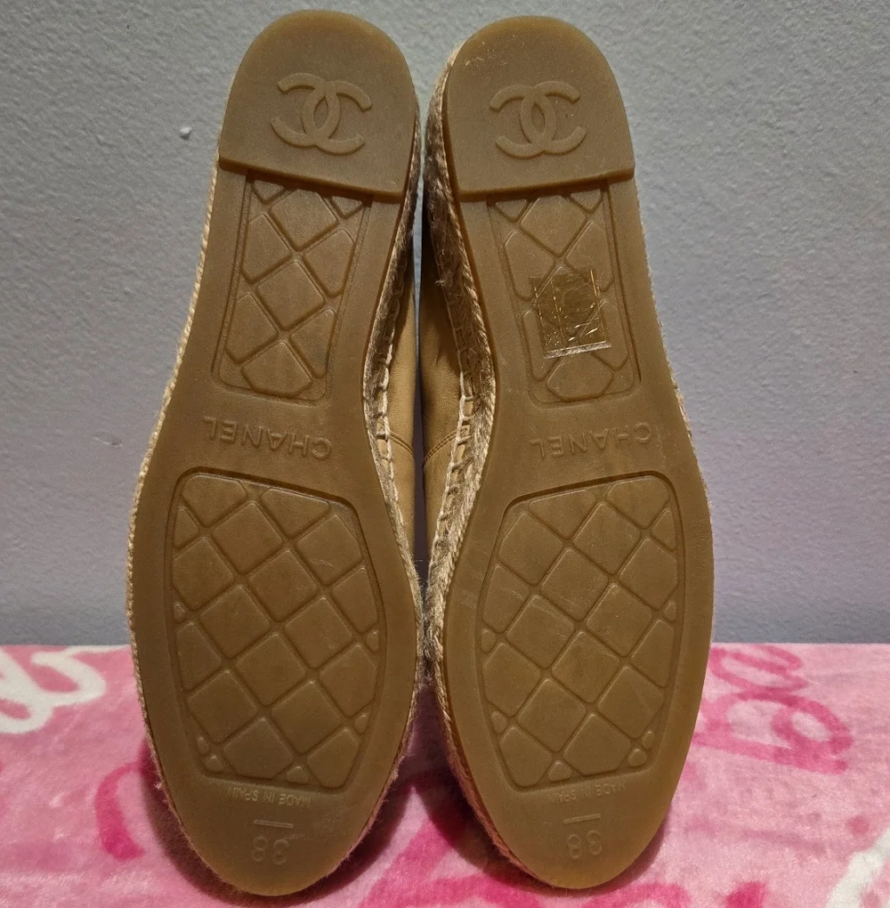Women's Chanel Espadrilles Black And Beige Loafer, Size 38. NWOB - Picture 5 of 9